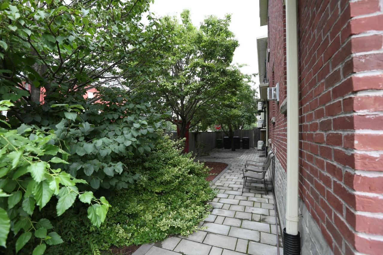 Phoebe Wang Toronto Dış mekan fotoğraf